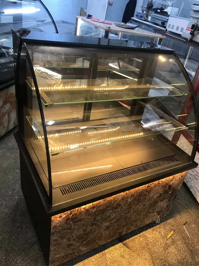Pasta Dolabı Bombe Camlı Mermer Dekorlu 100 cm ''FİYAT SORUNUZ''