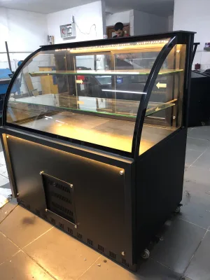 Pasta Dolabı Bombe Camlı Siyah Boyalı 120 cm ''FİYAT SORUNUZ''