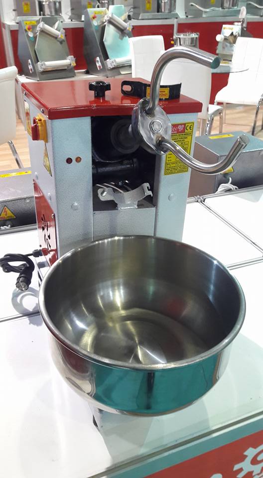 Dev Mikser 15 Kg Devirmeli Hamur Yoğurma Makinesi 