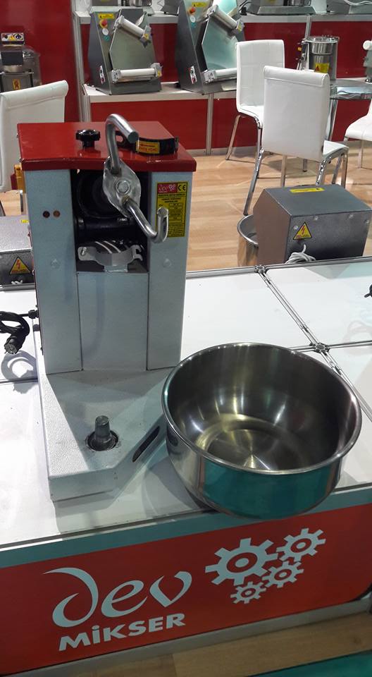 Dev Mikser 15 Kg Devirmeli Hamur Yoğurma Makinesi 
