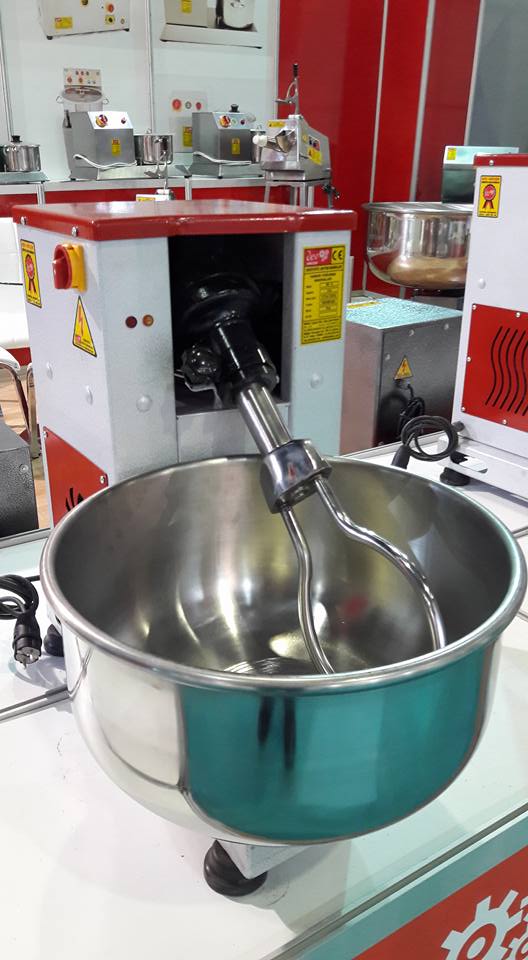 Dev Mikser 25 Kg Devirmeli Hamur Yoğurma Makinesi 