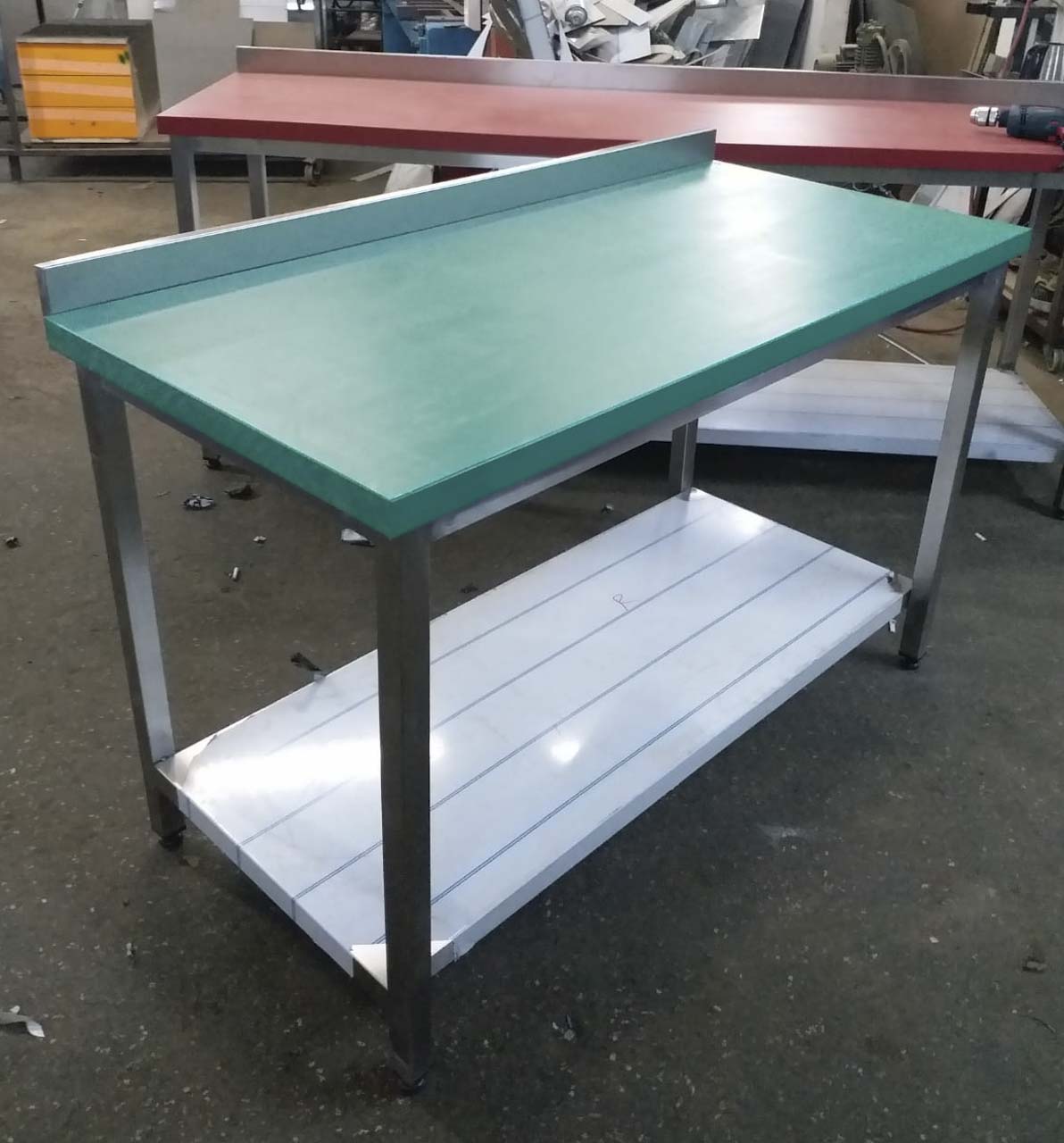 Paslanmaz Çelik Sebze İşleme - 304 Pazlanmaz Tezgah ''FİYAT SORUNUZ''