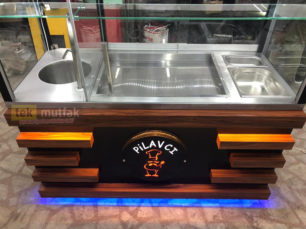 Pilav Çorba Ciğer ve Susurluk Ayranı Tezgahı